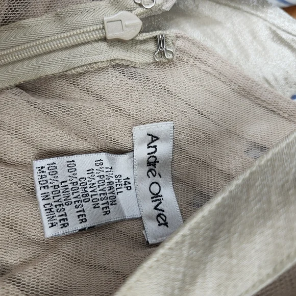 Andre Oliver Beige and Cream Dress - Picture 3 of 5